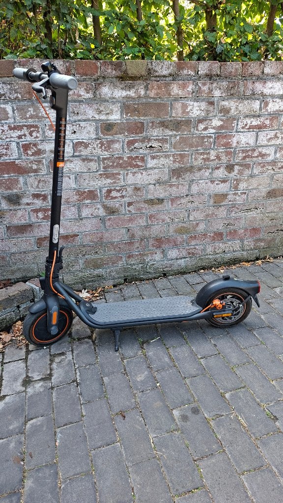 Elektrische Step Ninebot, Ophalen, Zo goed als nieuw, Elektrische step (E-scooter), Ninebot