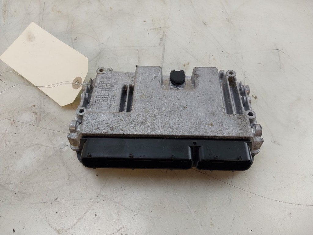 CALCULATEUR MOTEUR ECU Toyota Aygo X (|896610H660|), Kundenbetreuung@toyota.de, Toyota, Utilisé, Toyota-Allee 2
50858  Köln, DE