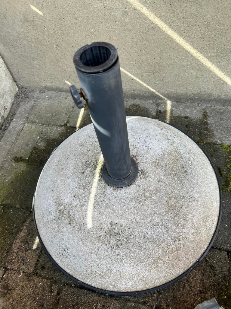 Parasolvoet - beton - 50cm - 30kg, Tuin en Terras, Ophalen, Gebruikt, Parasolvoet