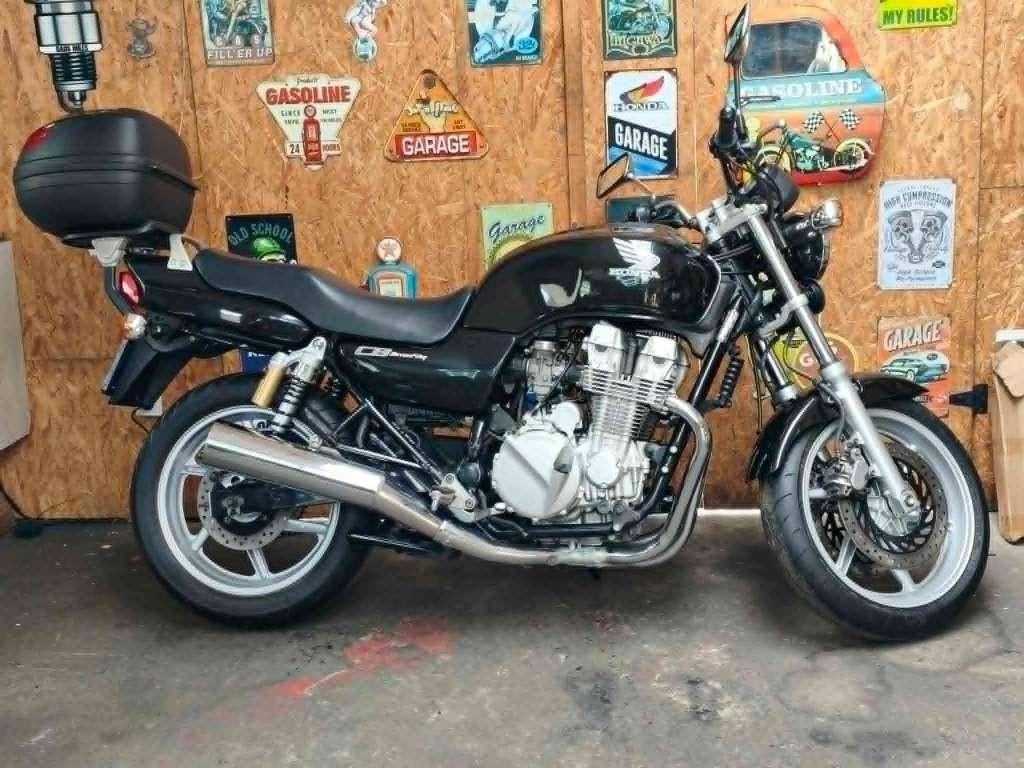 honda cb 750 seven fifty avec contrôle technique, Motoren, Motoren | Honda, 750 cc, Occasion, 4 cilinders, Motorrijbewijs A