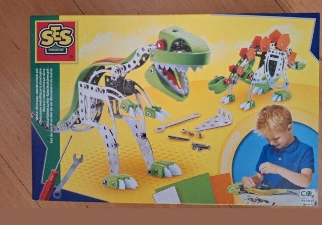 Nieuw en ongeopend SES Creative metalen dinosaurus bouwpakke, Kinderen en Baby's, Speelgoed | Educatief en Creatief, Ophalen of Verzenden