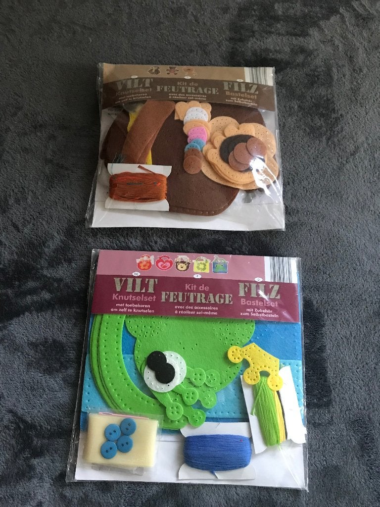 2 nieuwe viltpakketten met accessoires, Ophalen of Verzenden, Nieuw