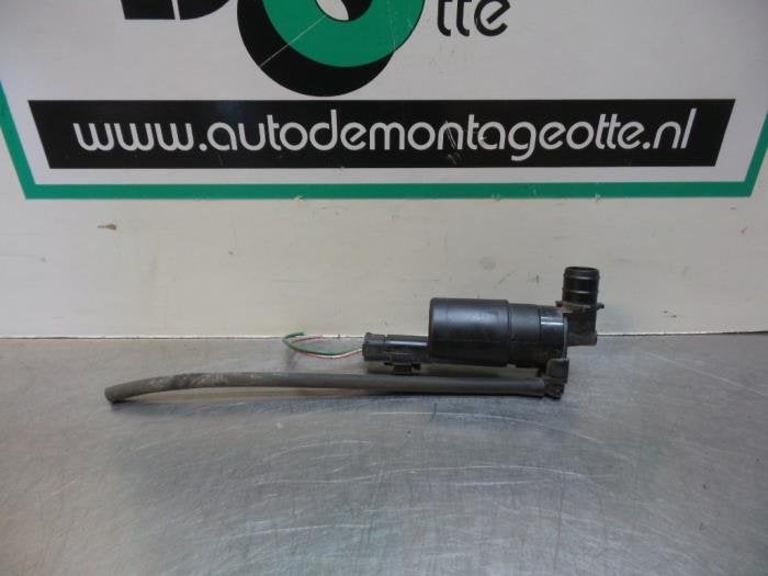 Pompe lave-glace avant d'un Peugeot 107 (107 05-), -, 3 mois de garantie, Utilisé, -