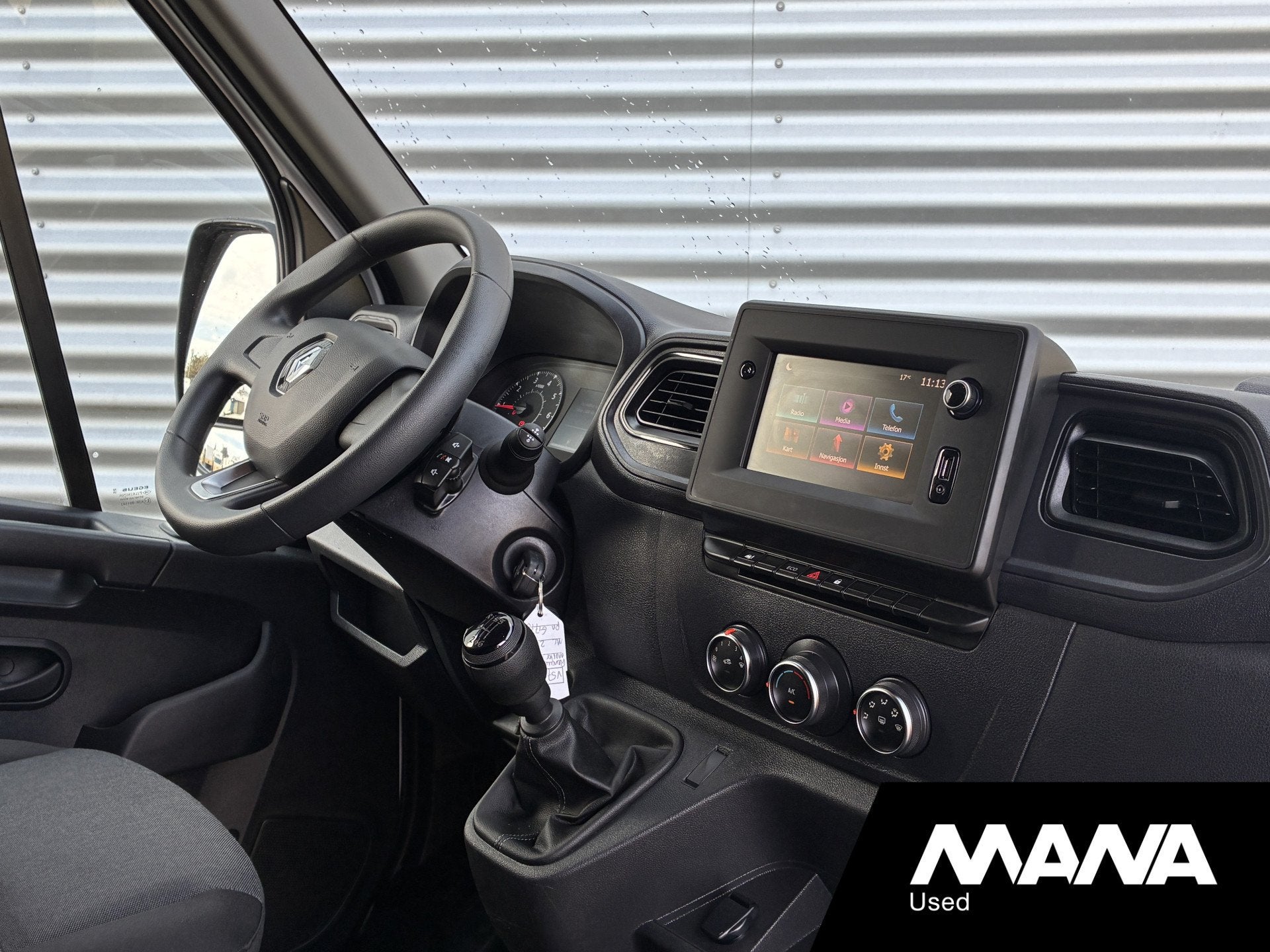 Renault Master T35 2.3 dCi 135 L2H2 Airco Bluetooth Sensoren, Autos, Achat, Euro 6, Entreprise, 3 places