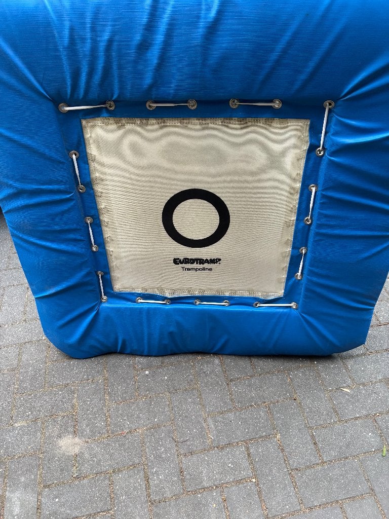 mini trampoline in zeer goede staat, Sports & Fitness, Gymnastique, Enlèvement, Comme neuf