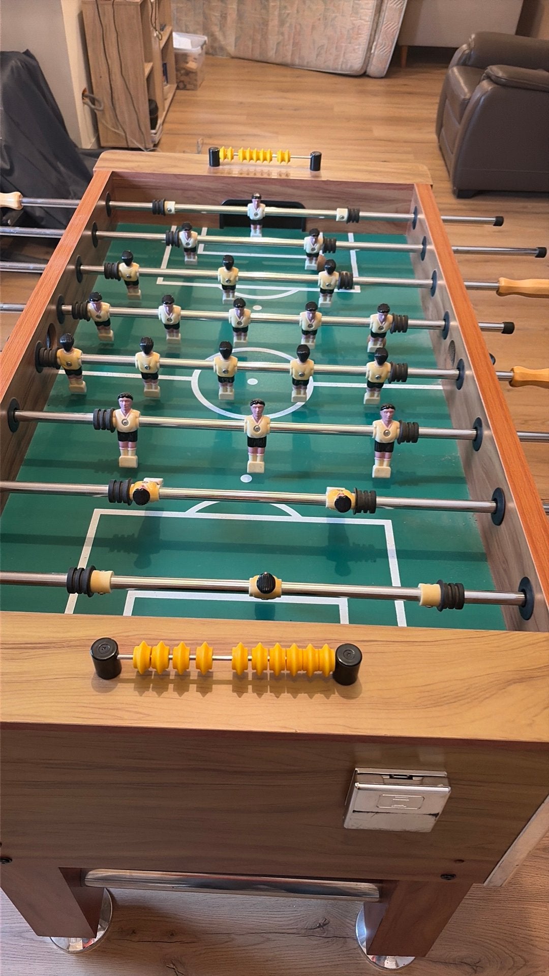 Kickertafel, Ophalen, Gebruikt