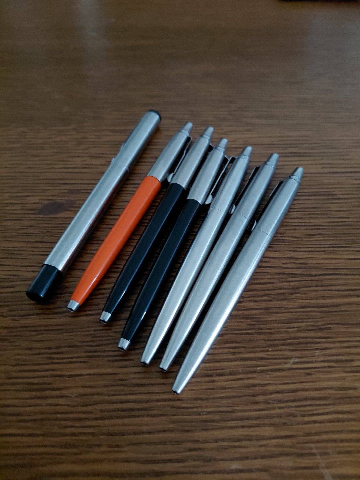 6 parker pennen en 1 vulpen, Verzamelen, Pennenverzamelingen, Ophalen of Verzenden, Balpen, Parker
