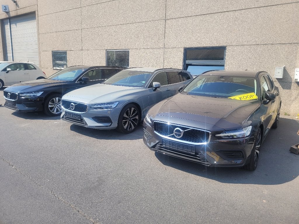Volvo V60 Hybride 2025, Auto's, 145 kW, Euro 6, 4 cilinders, Leder en Stof