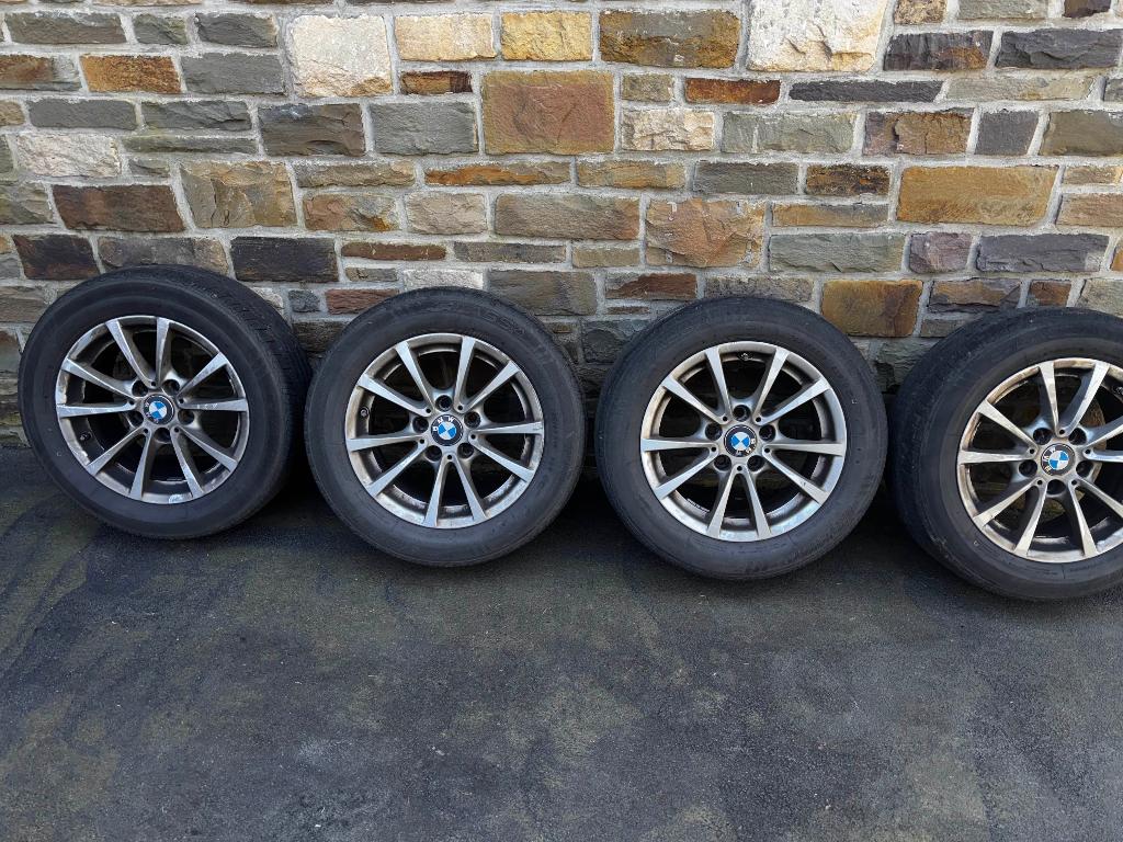 Jantes 16" 205/60/r16 BMW F30, Autos : Pièces & Accessoires, Pneus & Jantes, 16 pouces, Véhicule de tourisme, Pneus été, 205 mm