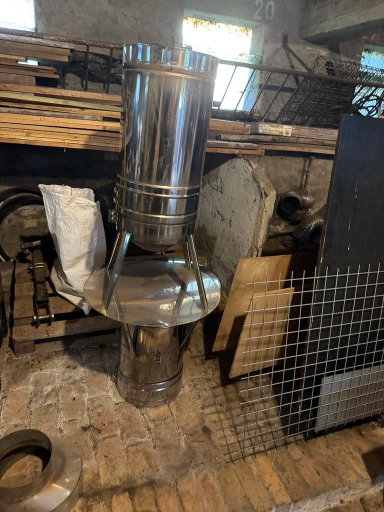 Inox schouwbuis en kap, Enlèvement
