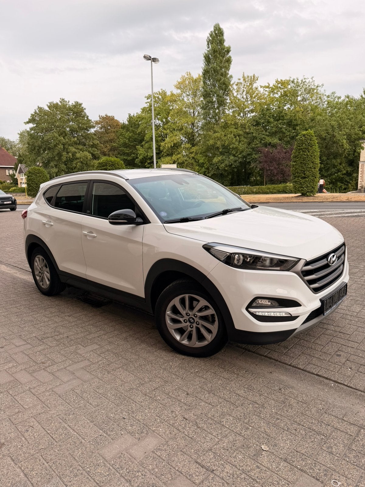 Hyundai Tuscon 1.6i - 90.000km - Benzine - 2018, Autos, Achat, Euro 6, Boîte manuelle, Entretenue par le concessionnaire