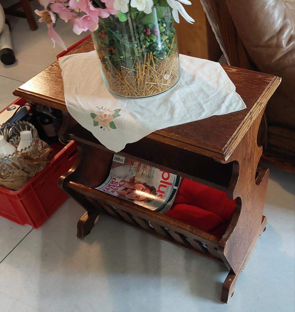 Eikenhoutenkrantenbak, Huis en Inrichting, Woonaccessoires | Krantenbakken en Lectuurbakken, Ophalen