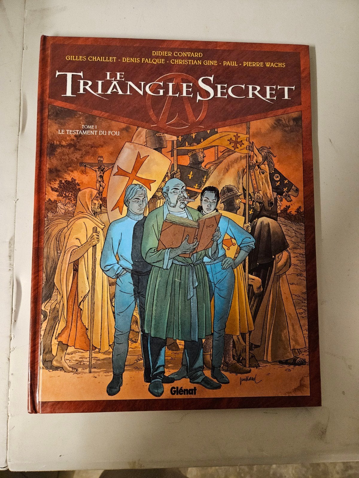 Le triangle secret, Livres, BD, Enlèvement