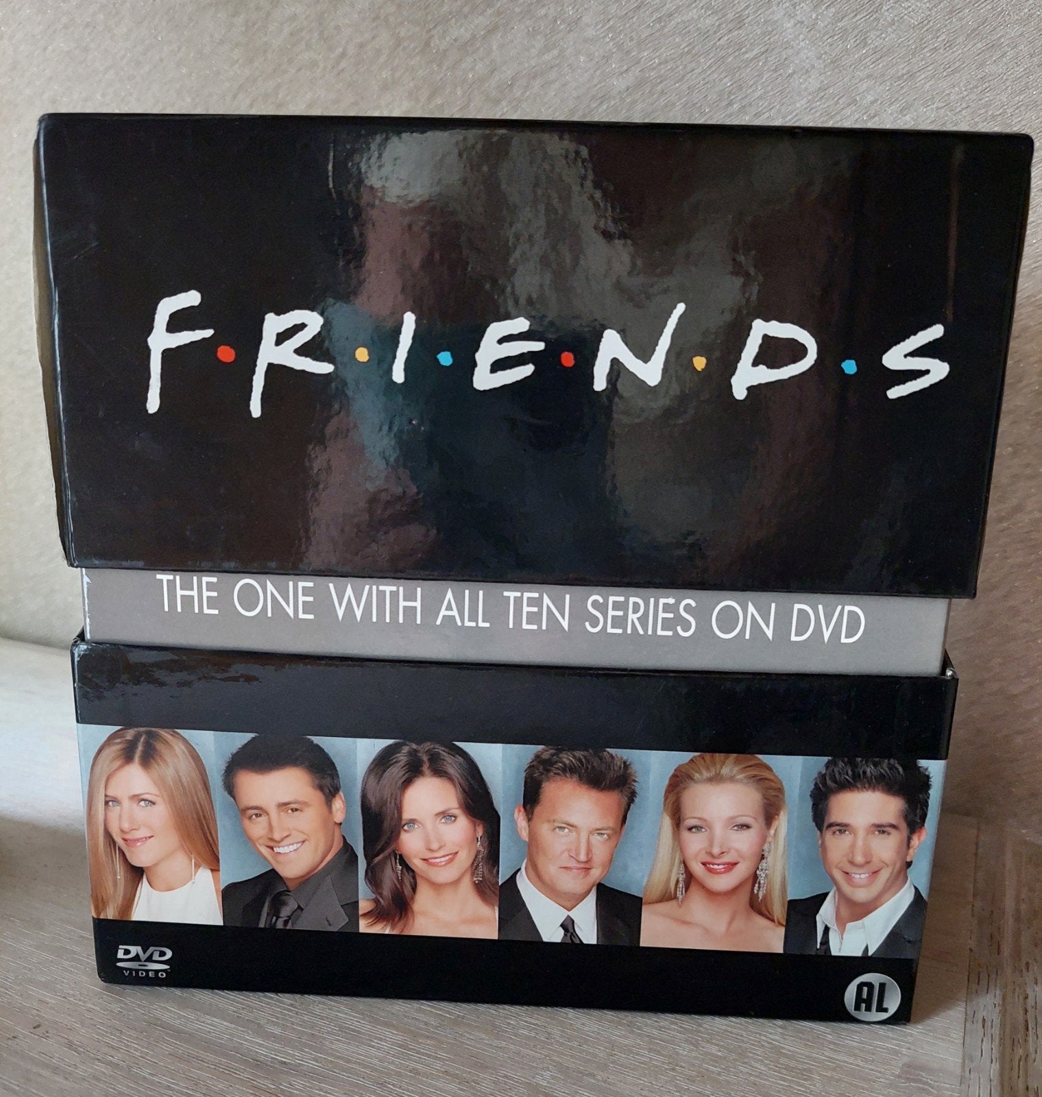 Friends dvd box complete serie 10 seizoenen, Cd's en Dvd's, Engels, Verzenden, Nederlands, Zo goed als nieuw