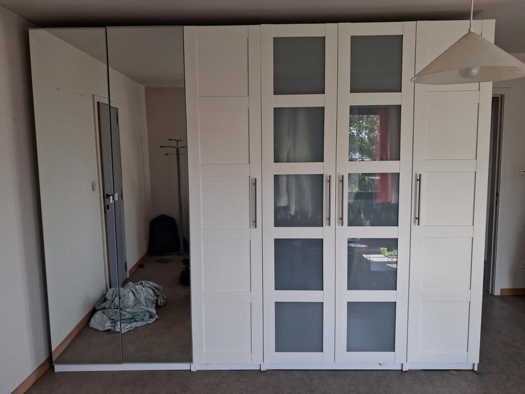 Grote Ikeakast in topstaat, Huis en Inrichting, Kasten | Kleerkasten, Ophalen