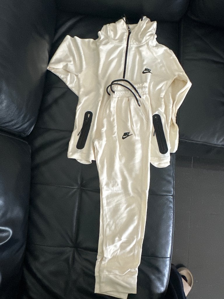 Nike teck 164, Kinderen en Baby's, Ophalen of Verzenden