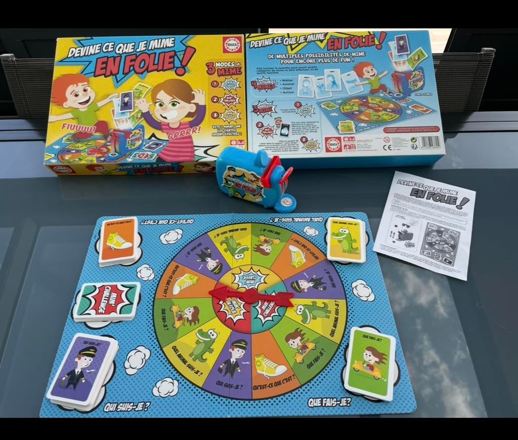 Jeu de plateau, Devine ce que je mime en folie, Educa, Trois ou quatre joueurs, Enlèvement ou Envoi, Comme neuf
