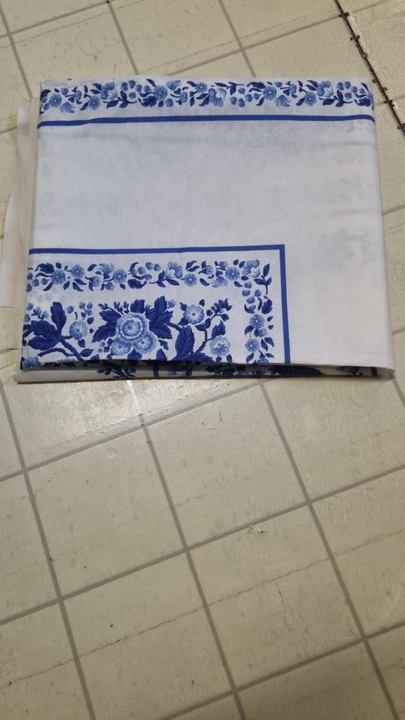 Nappe neuve Polyester, Enlèvement