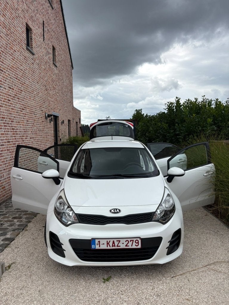 KIA RIO 1.25 ESSENCE | 2015 | 78 314 KM | + 4 PNEUS NEUFS, Autos, Kia, Achat, Euro 6, Boîte manuelle, 5 portes