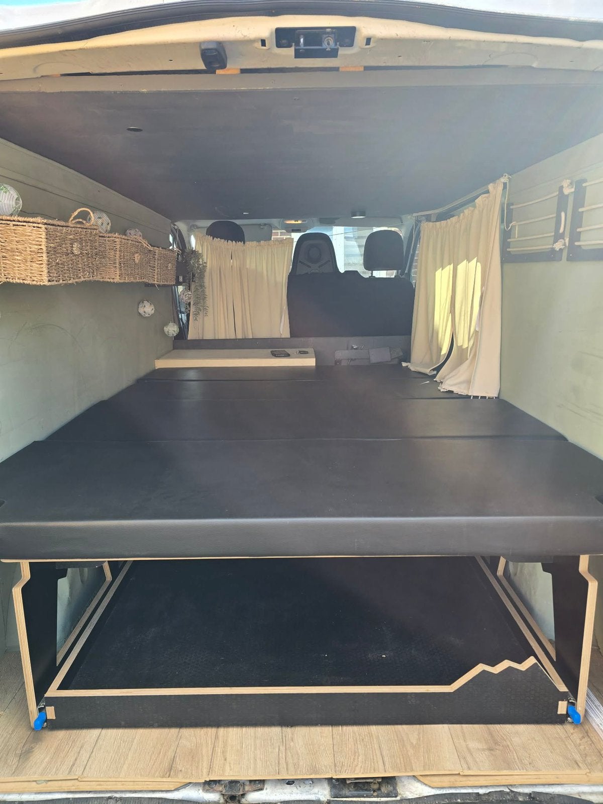 Lit (Bed) Box Van Car. King Size, Enlèvement, Comme neuf
