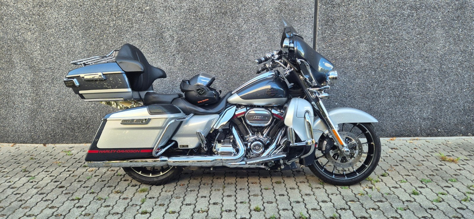 harley davidson streetglide CVO 2019 manuele achteruit 

met, Gebruikt, Particulier, Quickshifter