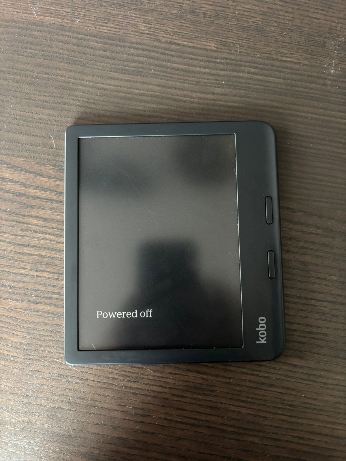 Kobo Libra Color + stylus + remote, Computers en Software, Ophalen, Zo goed als nieuw, 7 inch