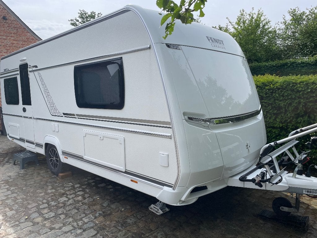 caravan, Jusqu'à 4, 6 à 7 mètres, Coin salon convertible, Particulier