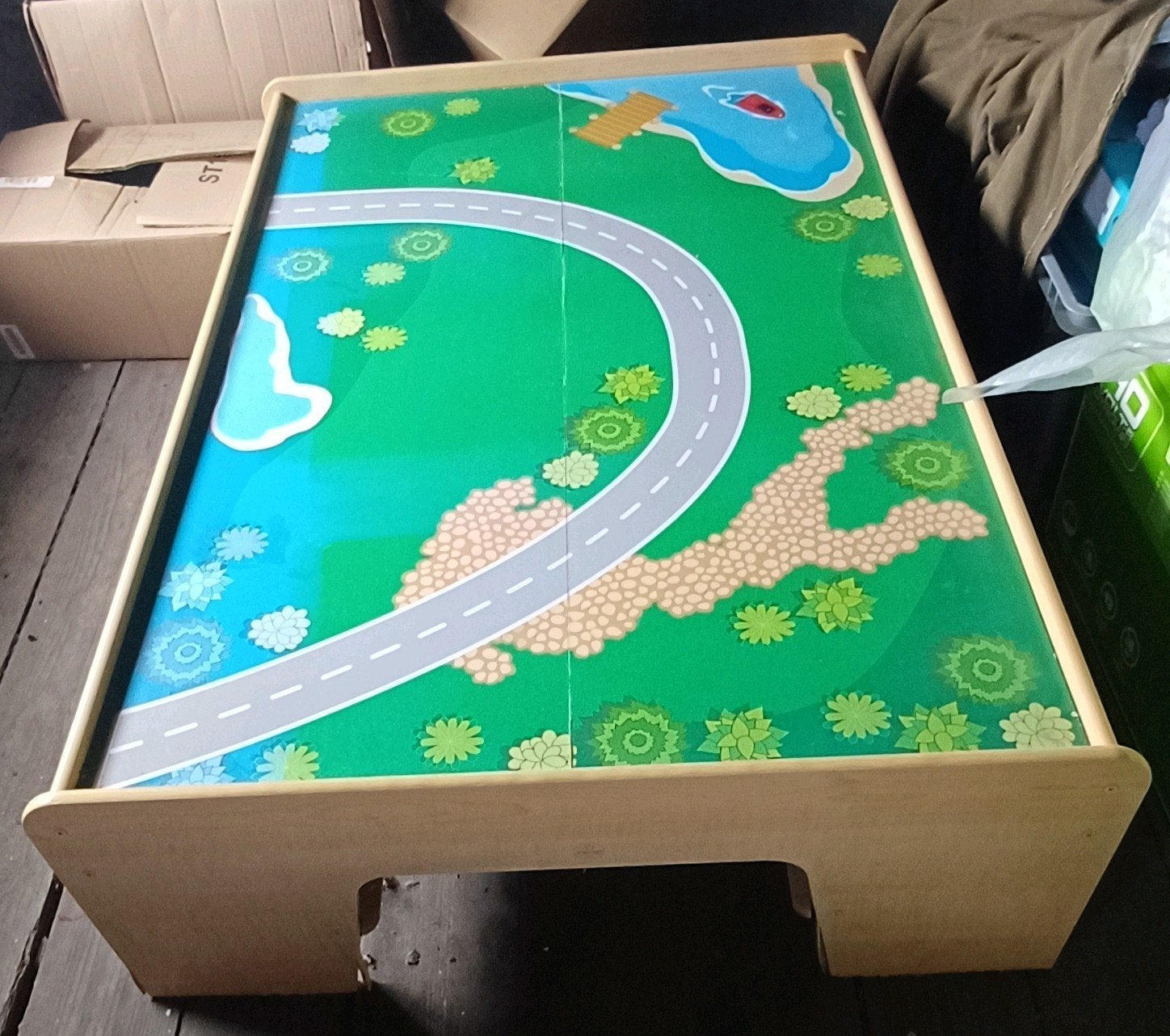 Table de jeu basse enfants KidKraft, Enlèvement, Utilisé