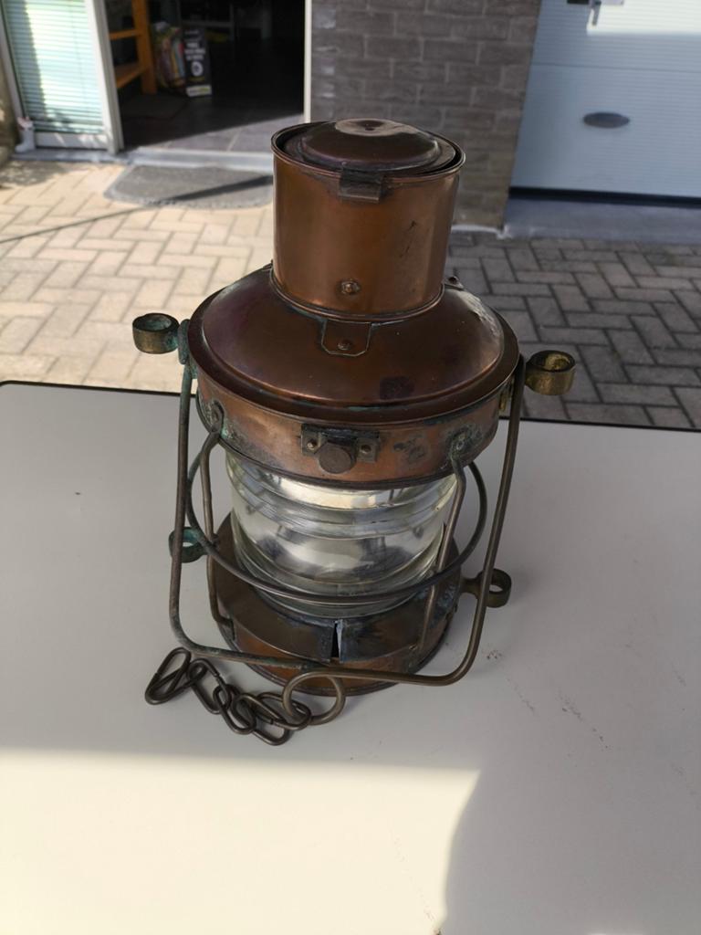 Lampe bateau originale, Enlèvement