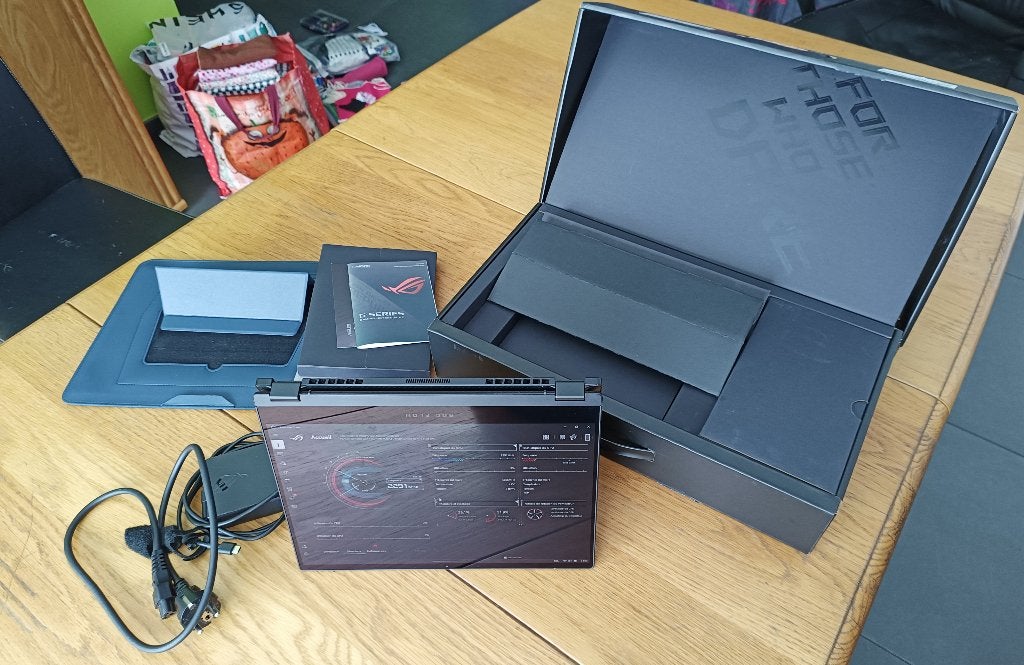 Asus Rog Flow X13 GV301, Ophalen, Gebruikt, 13 inch, 512 GB