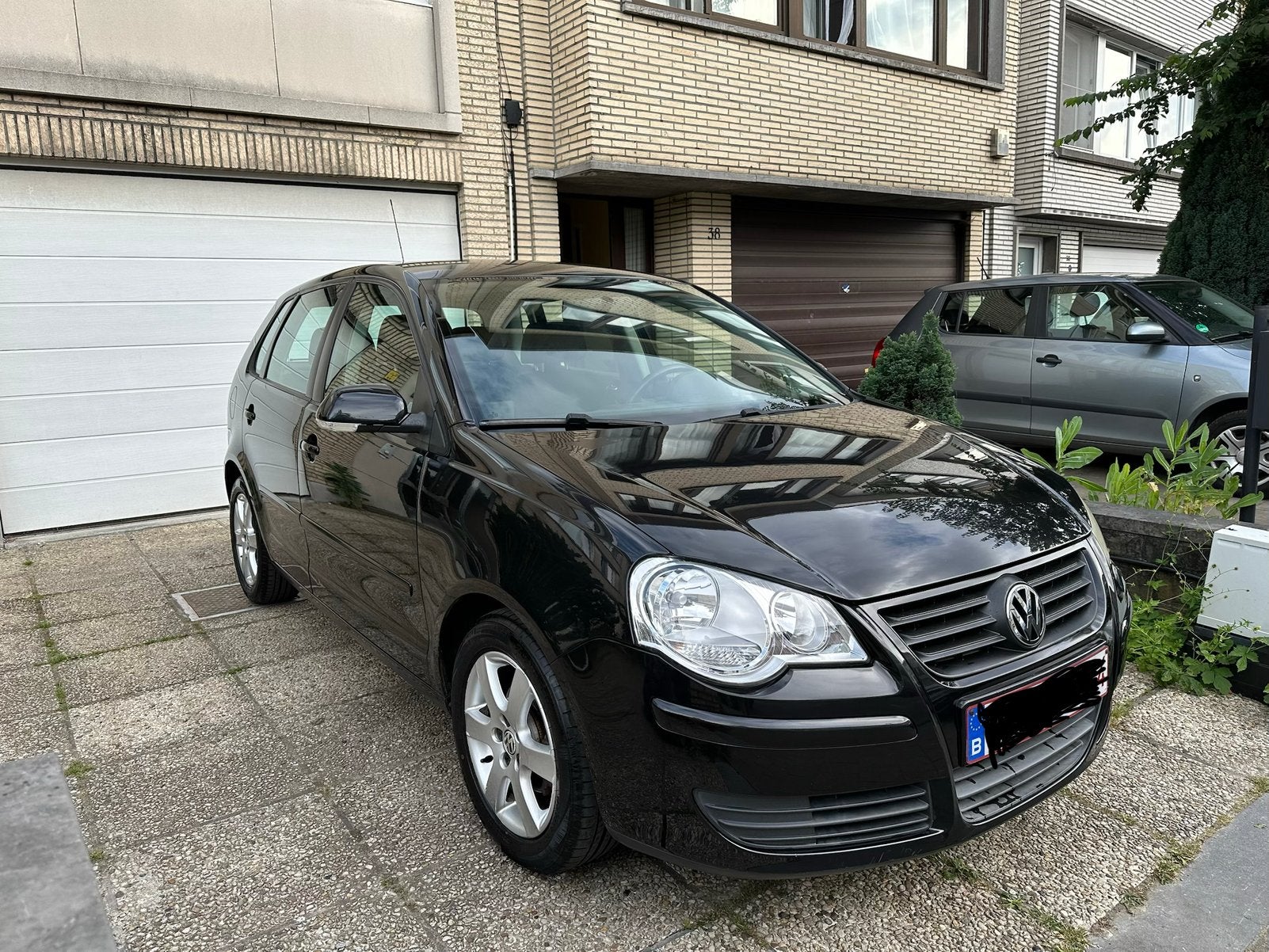 Vw Polo Edition 1.2i Benzine 112.000km - Met keuring, Zwart, Berline, 5 deurs, Particulier