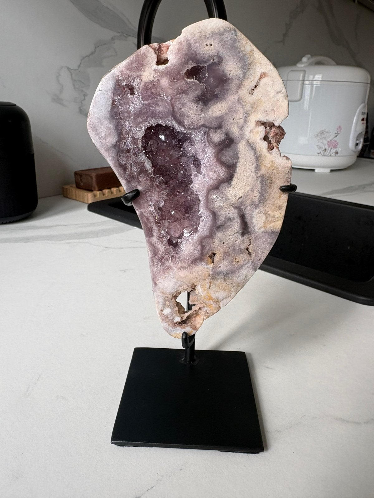 Améthyste rose, Enlèvement