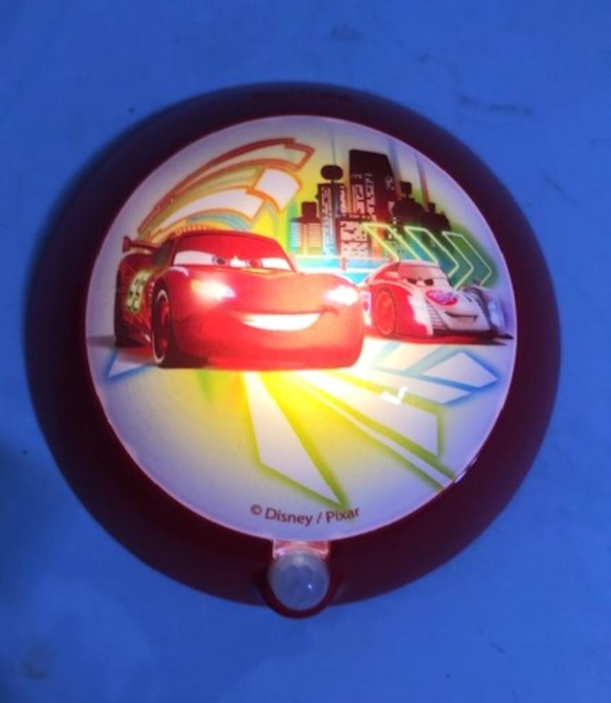 Veilleuse Cars Disney avec Capteur 😍💑🎁🤗🤗👌, Neuf, Moins de 50 cm, Enlèvement ou Envoi, Jeugd populair Kind
