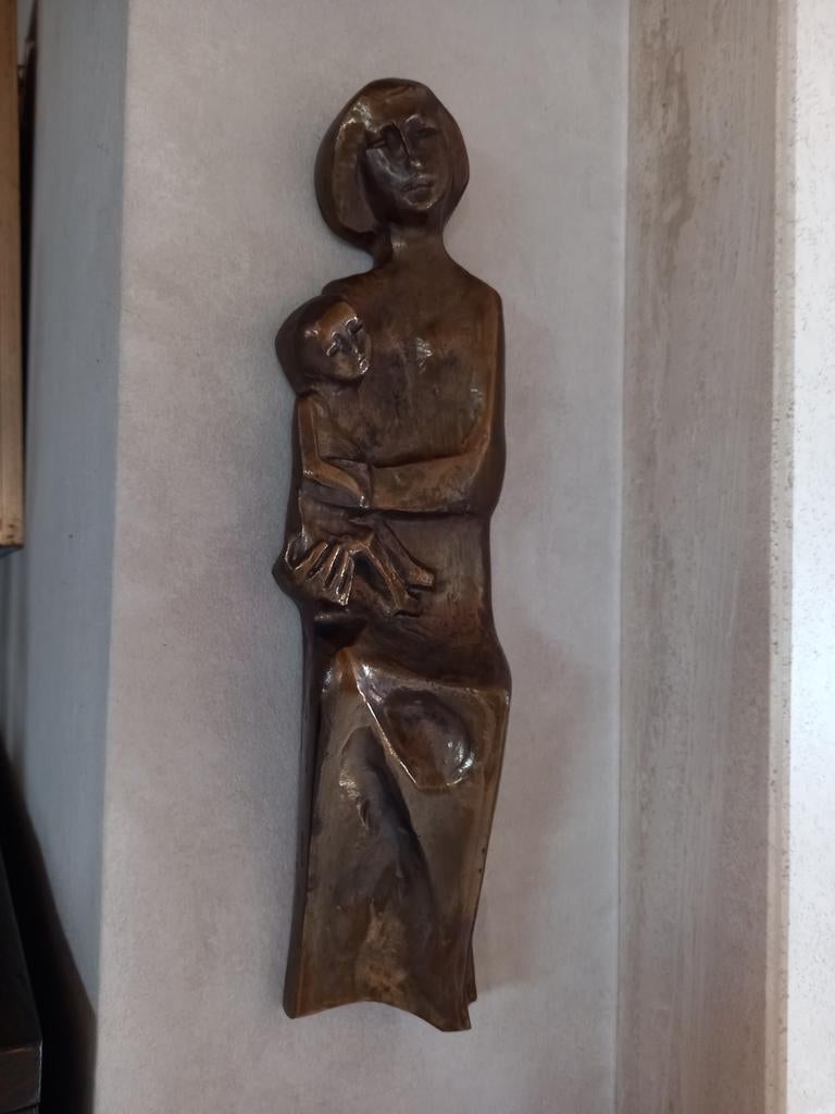 Maria en kind, Ophalen