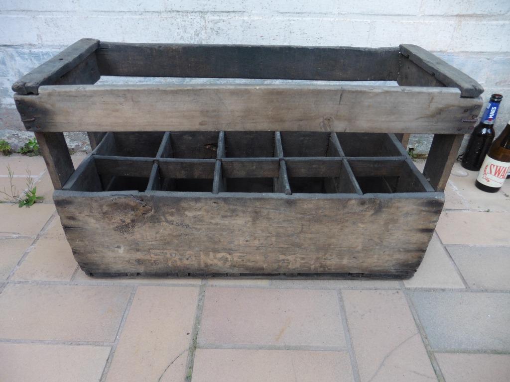 Ancienne poubelle à vin en bois (Menin France), Enlèvement ou Envoi