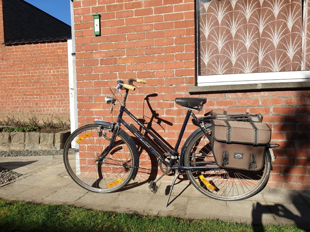 Damesfiets met fietstassen, Enlèvement, Utilisé, Autres marques