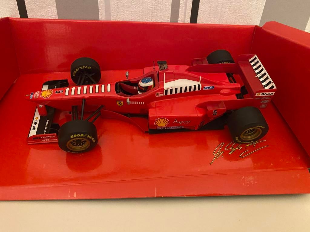 F1 Ferrari F310b 1996 1/18, Ophalen, Zo goed als nieuw