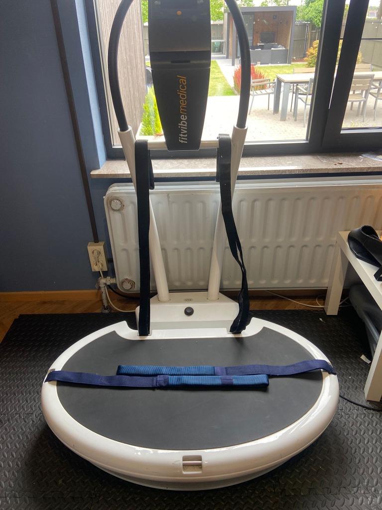 Plaque vibrante professionnelle/Fitvibe Excell Pro/Powerplat, Comme neuf, Enlèvement, Plaque vibrante, Métal