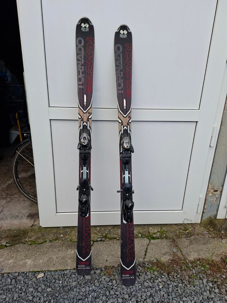 SOLOMON X WINGS skies en ski botten, Sport en Fitness, Ophalen, Ski