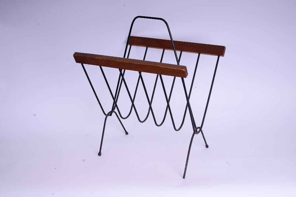 Porte-revues vintage, Enlèvement