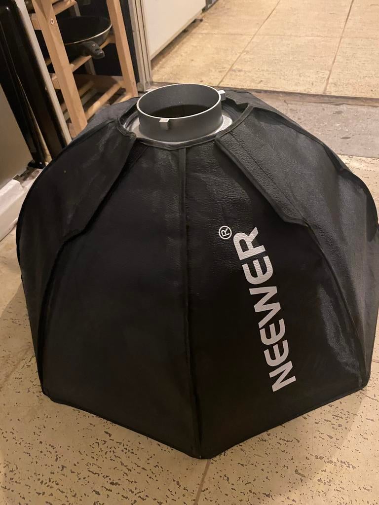 2x Boite à lumière Neewer + Réflecteur 5 en 1 Godox, Enlèvement ou Envoi, Comme neuf, Autres types