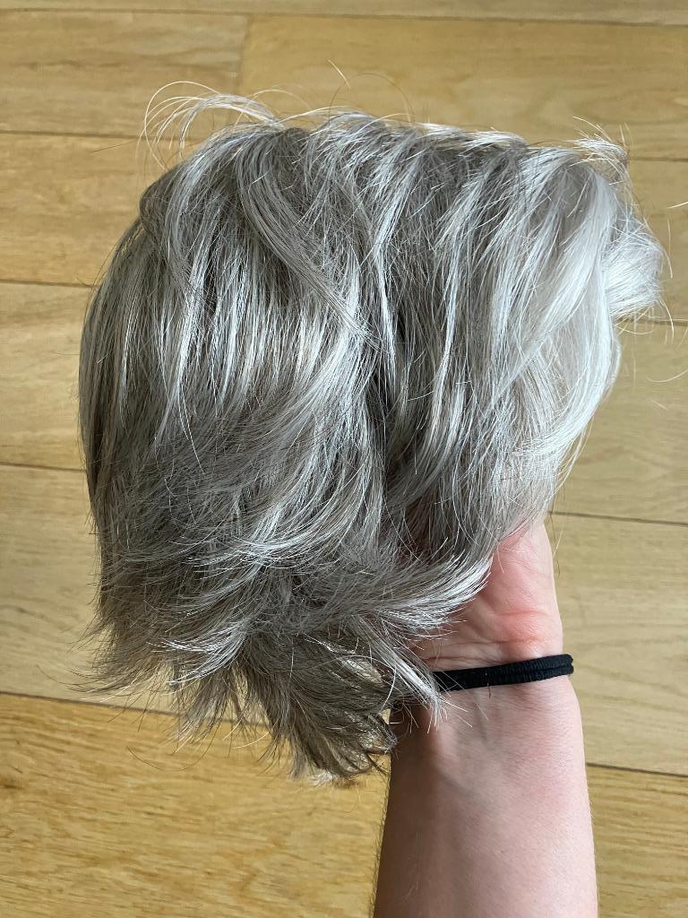 Professionele pruik - grijs haar, Hair Diamonds, Ophalen, Zo goed als nieuw