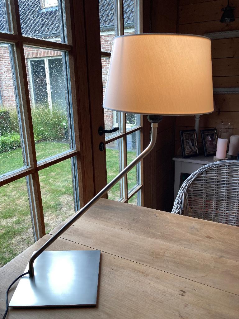 Twee design en stijlvolle tafel/bureaulampen LUMINA, Enlèvement, Neuf