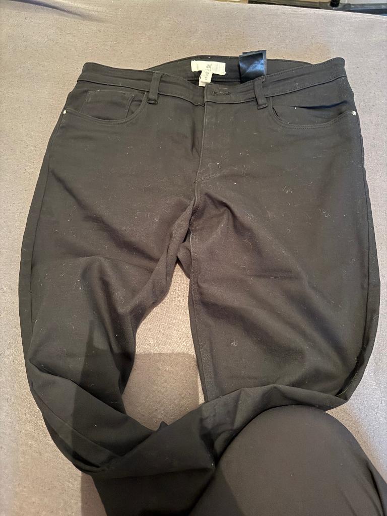 Lang zwarte broek maat 44, Ophalen, H&M, Zwart, Maat 42/44 (L)