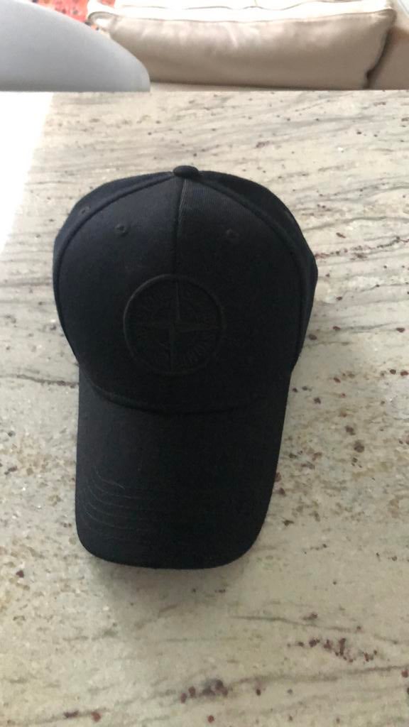 Stone Island zwarte pet, Kleding | Heren, Ophalen of Verzenden, Nieuw, One size fits all, Pet