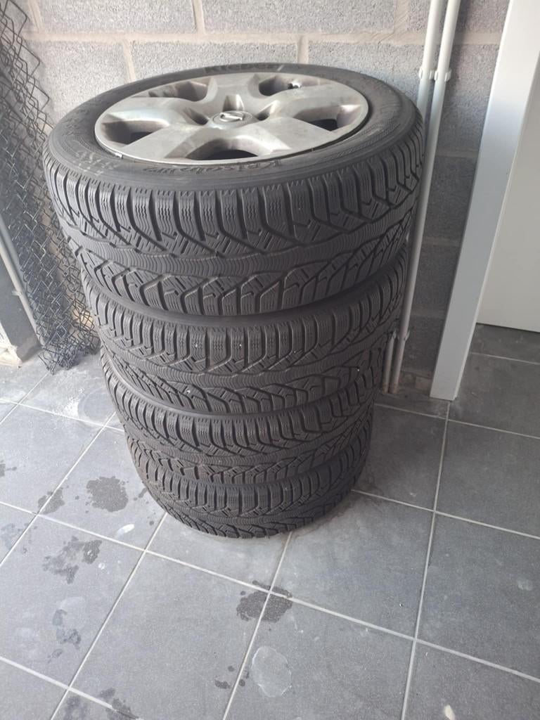 4 pneus hiver 205 55 R16 T91 montés sur jantes, Autos : Pièces & Accessoires, Pneus & Jantes, Pneus hiver, Véhicule de tourisme