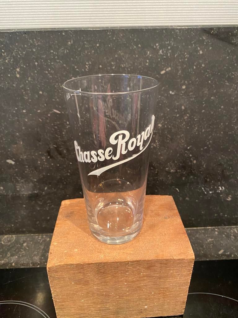CHASSE ROYALE BRUXELLES gezuurd glas 33 ctl, Verzamelen, Ophalen of Verzenden, Gebruikt, Glas of Glazen, Overige merken