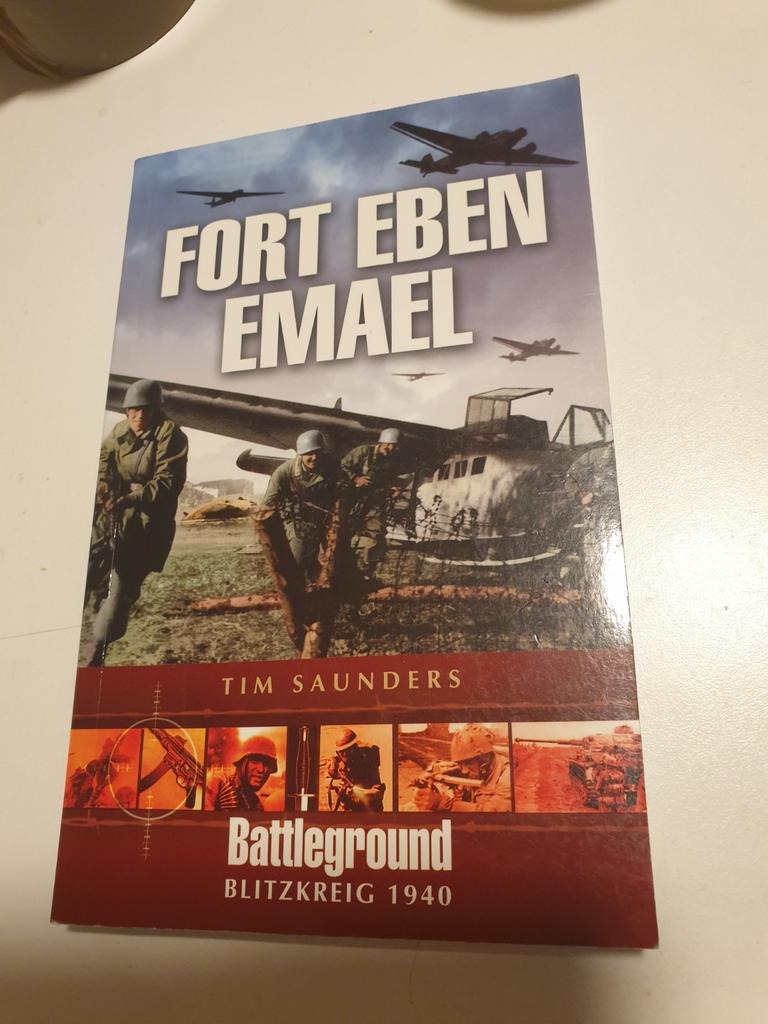 Fort Eben Emael. Battleground. Blitzkreig 1940 Saunders ENG, Livres, Guerre & Militaire, Comme neuf, Deuxième Guerre mondiale