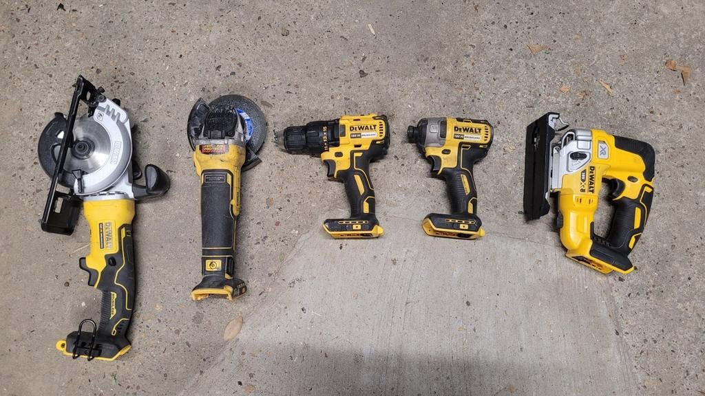 Verschillende Dewalt handgereedschappen te Huur., Ophalen, Zo goed als nieuw
