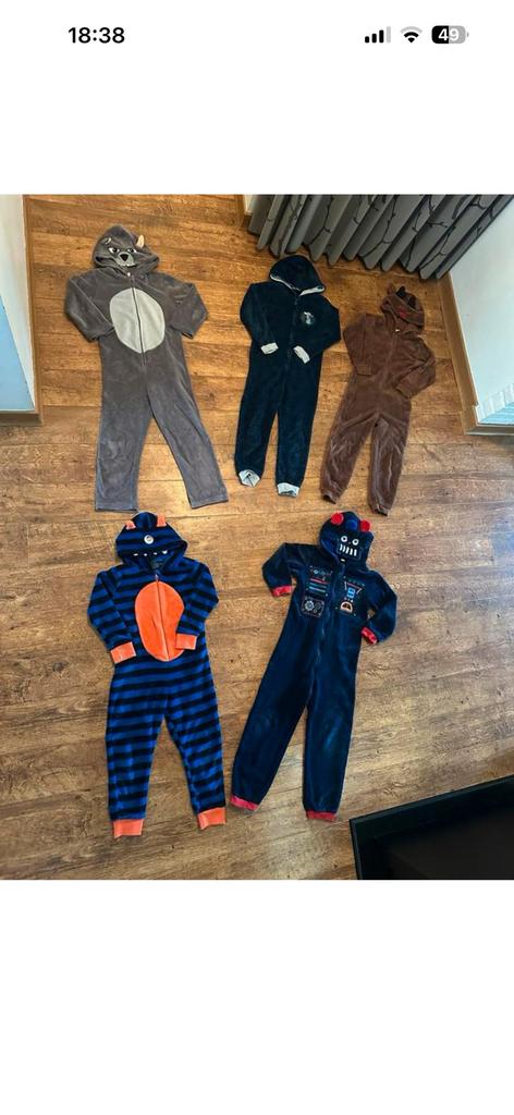5x onesie carnaval verkleedpak pyjama maat 122-128 jaar, Enlèvement ou Envoi, Comme neuf